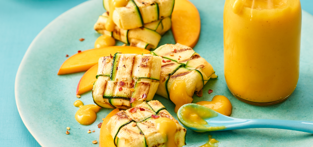 Fagottini di zucchine e Halloumi con ketchup al mango