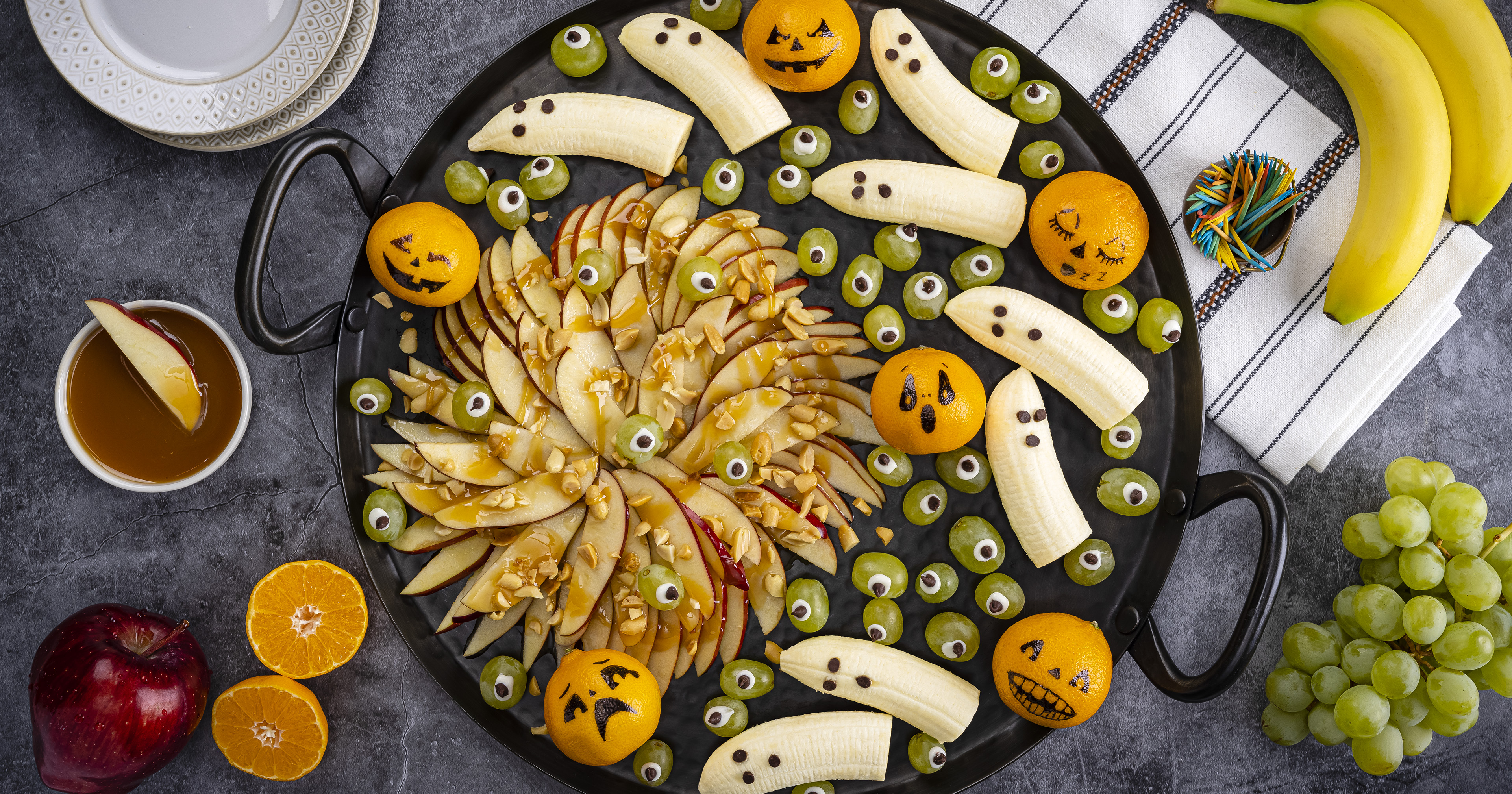 Halloween on sale fruit tray